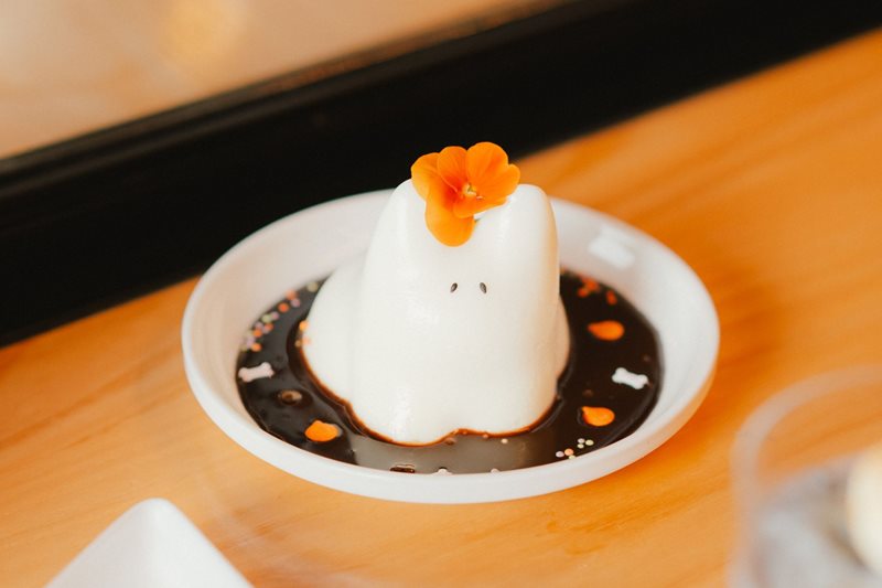 MATCHA-YA's Halloween Jiggly Cat Pudding 