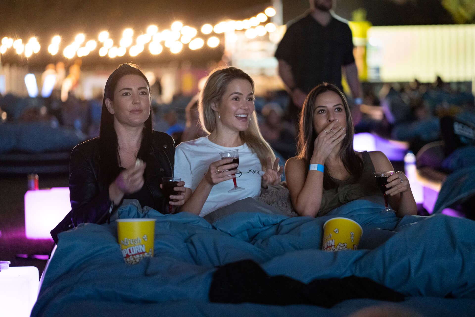 Mov’in Bed Cinema