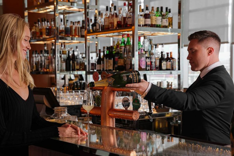 Happy Hour at Champagne Bar