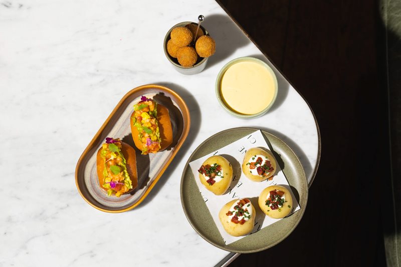 New menu at Champagne Bar to celebrate the British Lions tour