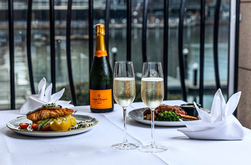 New Year’s Eve At Blackbird Cafe