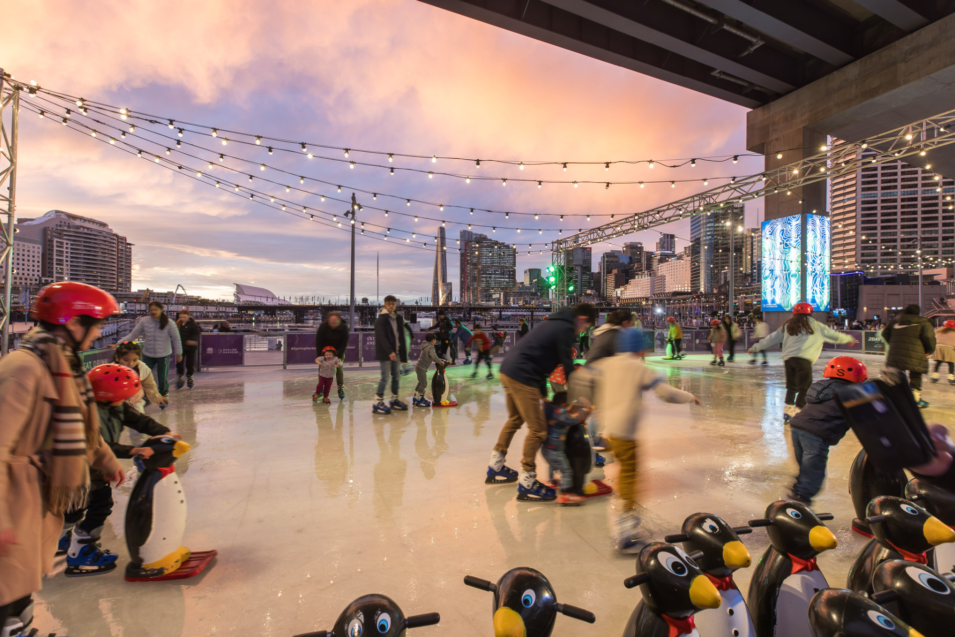 ICE SKATING